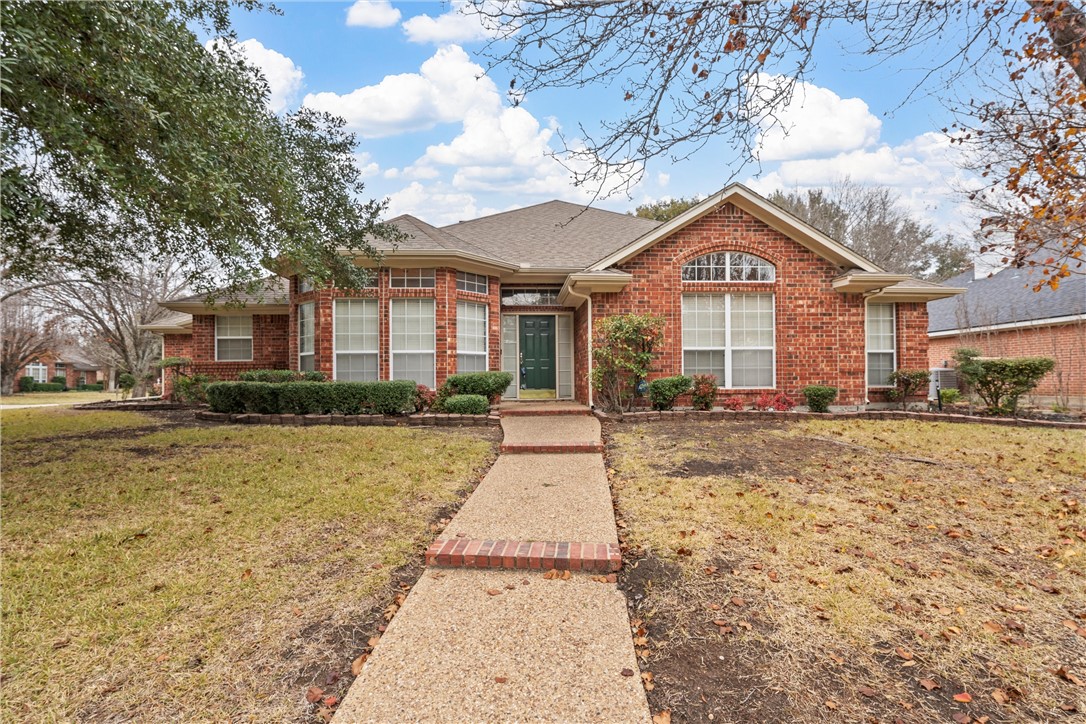 9108 Aspen Drive, Woodway, Texas image 1