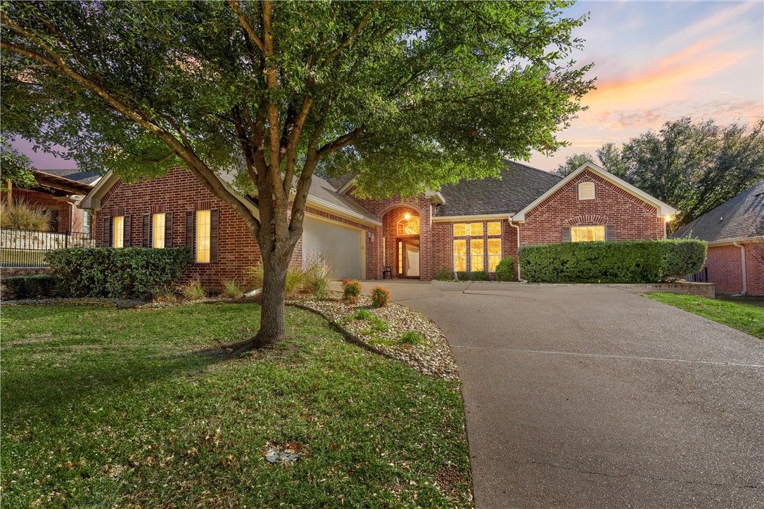 15000 Badger Ranch Boulevard, Woodway, Texas image 1