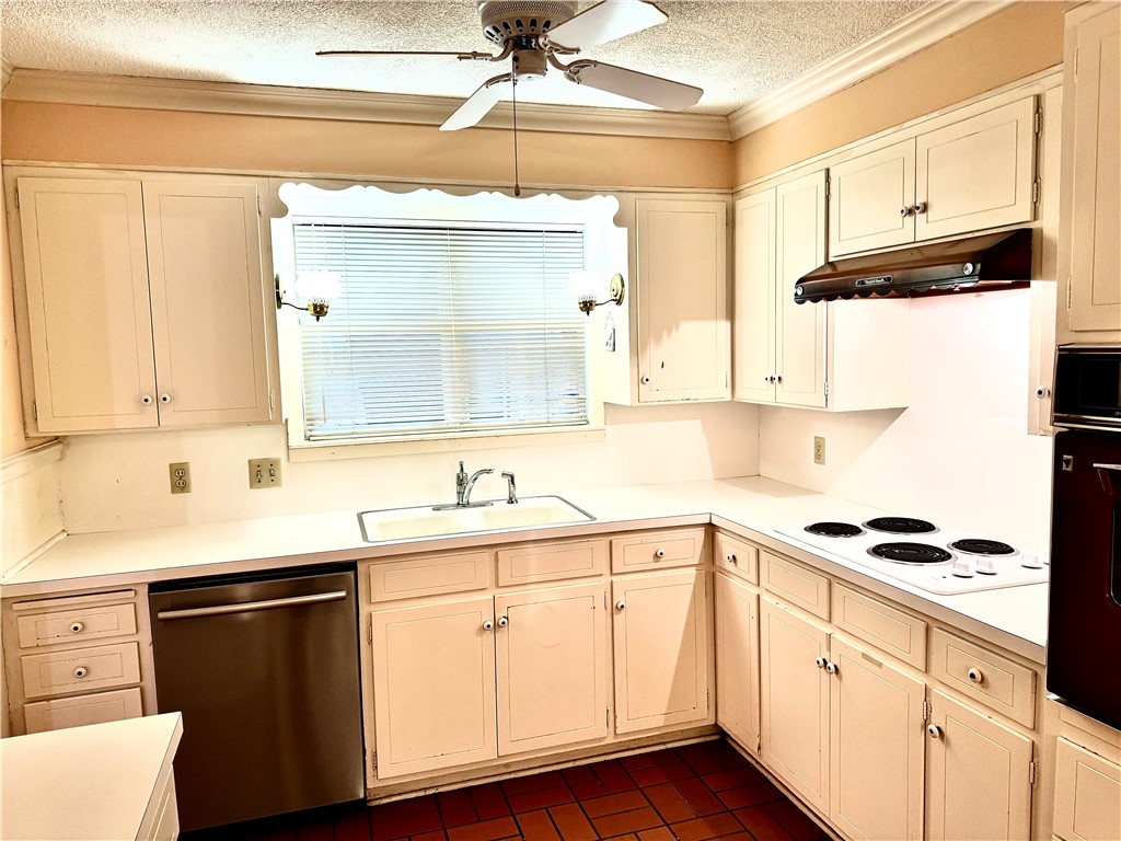 5413 Lake Highlands Drive, Waco, Texas image 5