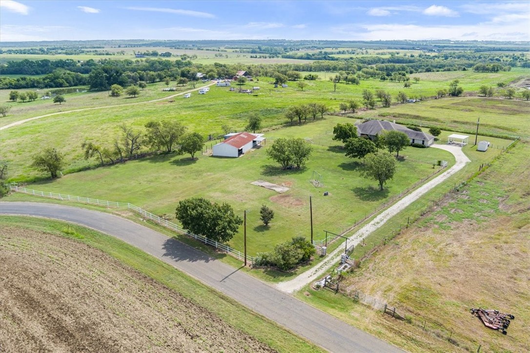 17604 Elm Creek Road, Moody, Texas image 4