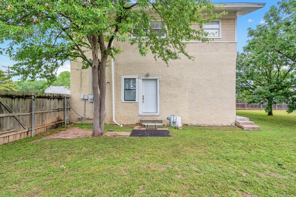 628 N 22nd Street, Waco, Texas image 42