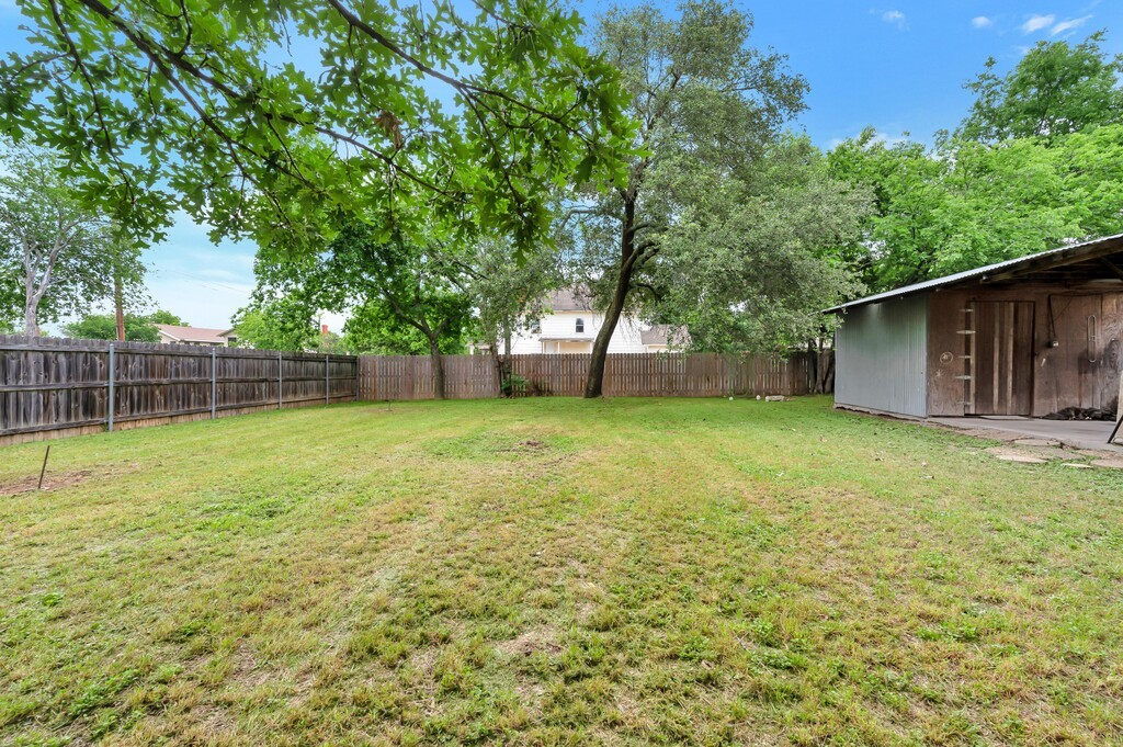 628 N 22nd Street, Waco, Texas image 39
