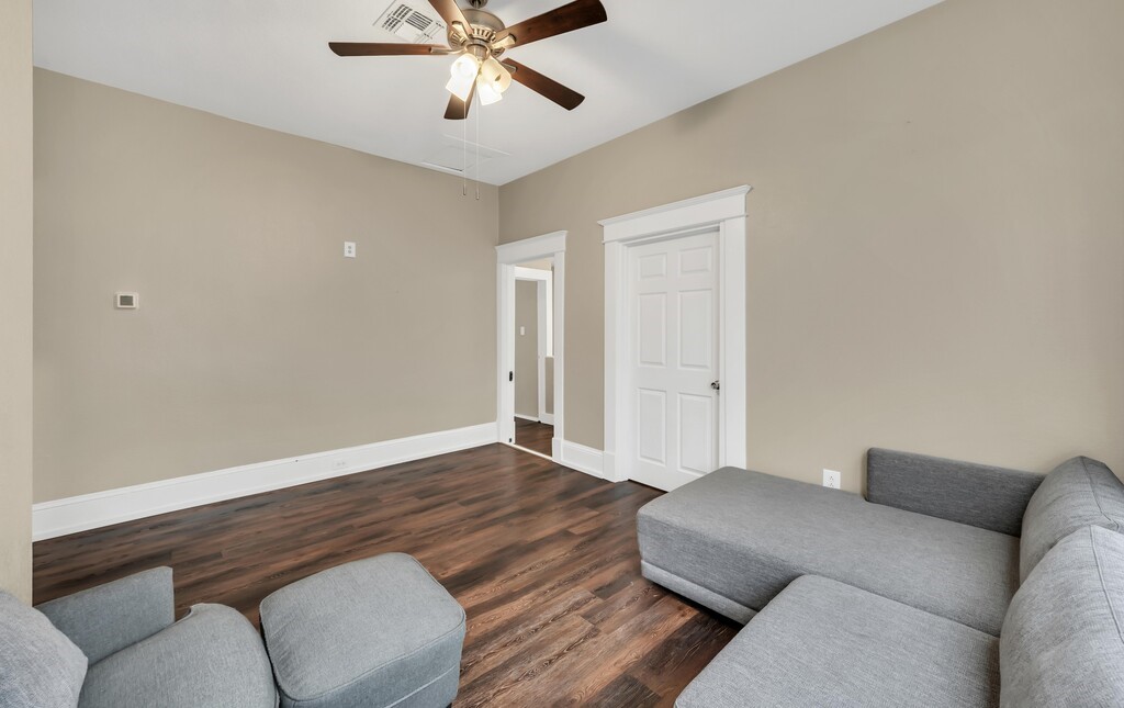 628 N 22nd Street, Waco, Texas image 23