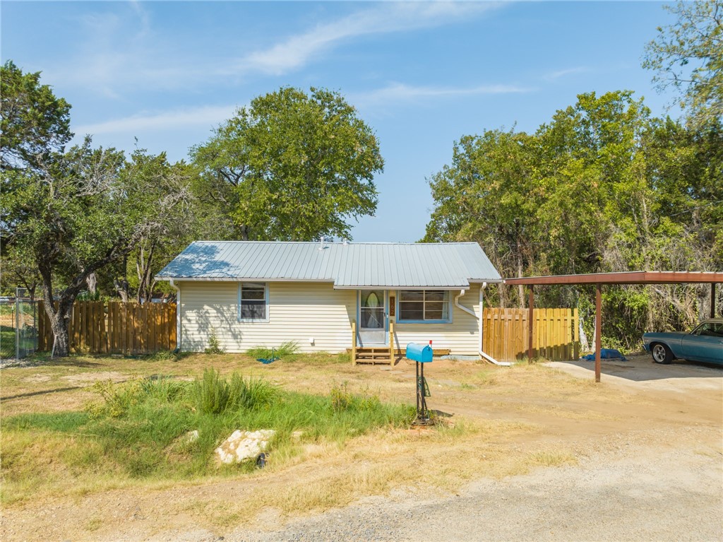 162 Live Oak Loop, Whitney, Texas image 5