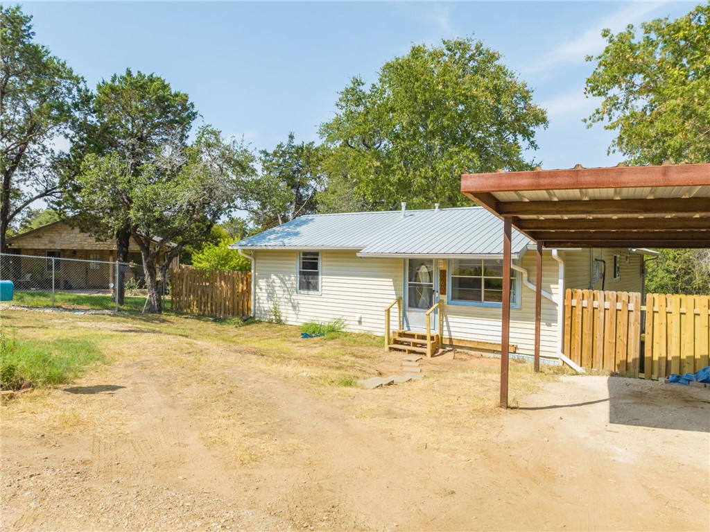 162 Live Oak Loop, Whitney, Texas image 4