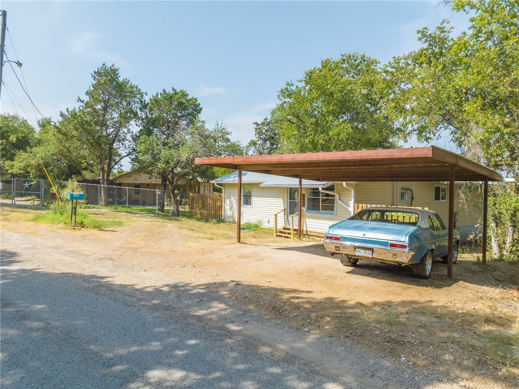 162 Live Oak Loop, Whitney, Texas image 3