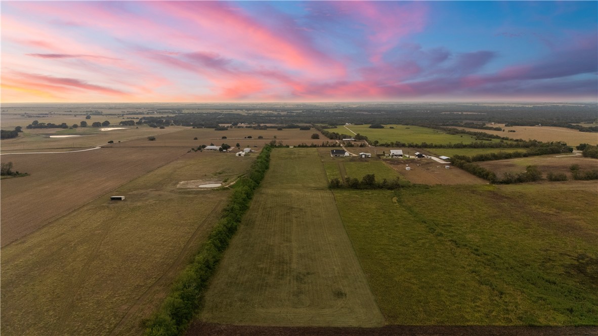 8153 Prairie Chapel Road, Crawford, Texas image 11