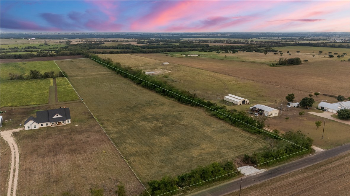 8153 Prairie Chapel Road, Crawford, Texas image 6