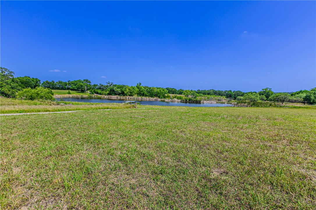 1849 N Old Bruceville Road, Moody, Texas image 10