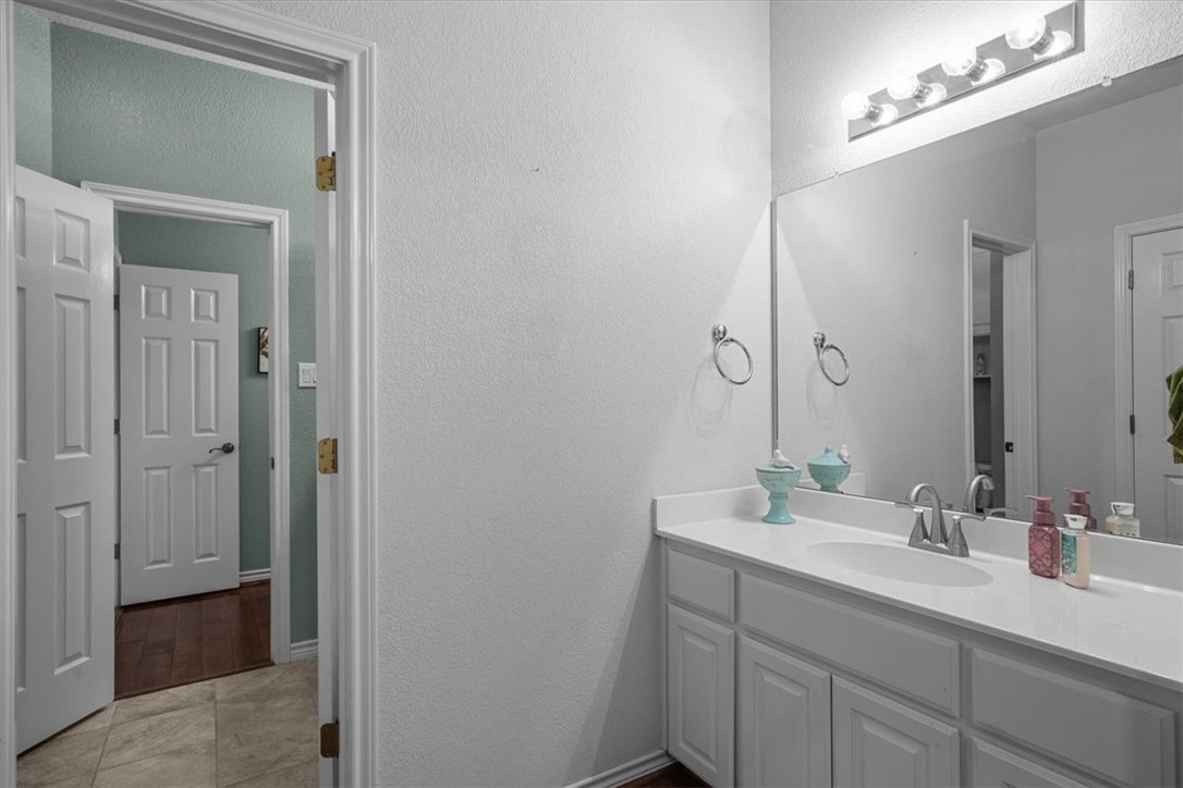 16044 Faircrest Drive, Whitney, Texas image 30