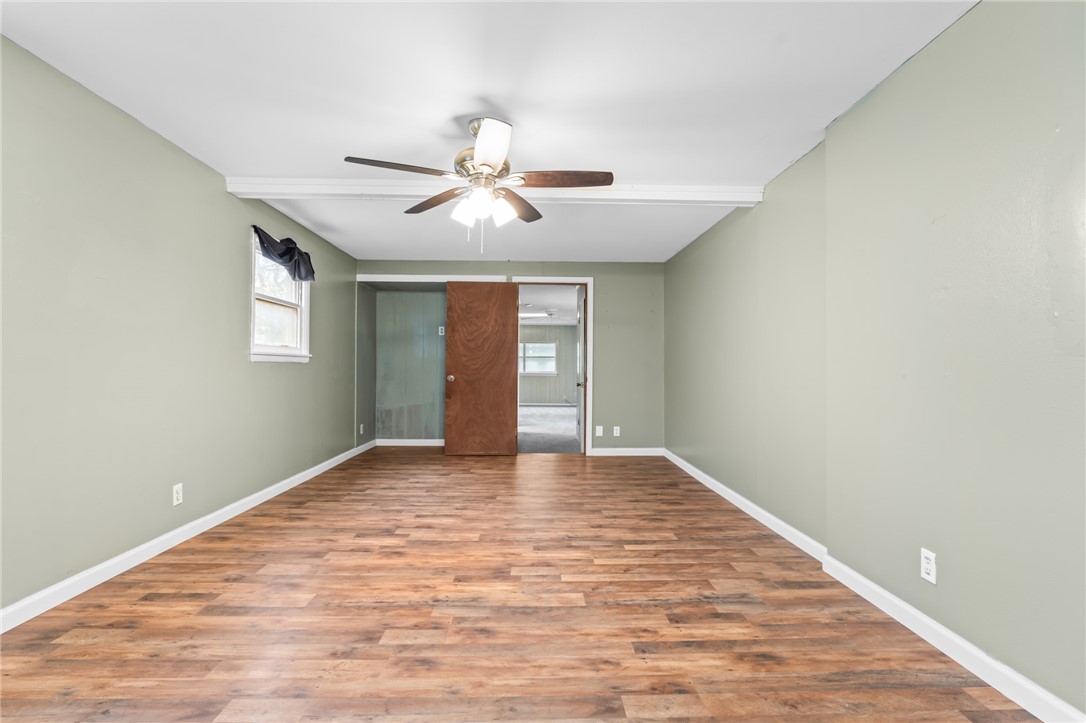 1112 E Elm Street, Hillsboro, Texas image 13