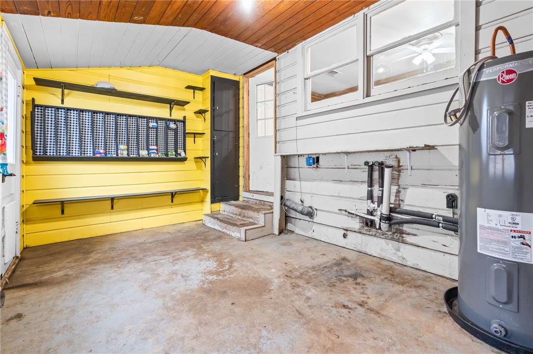1112 E Elm Street, Hillsboro, Texas image 11