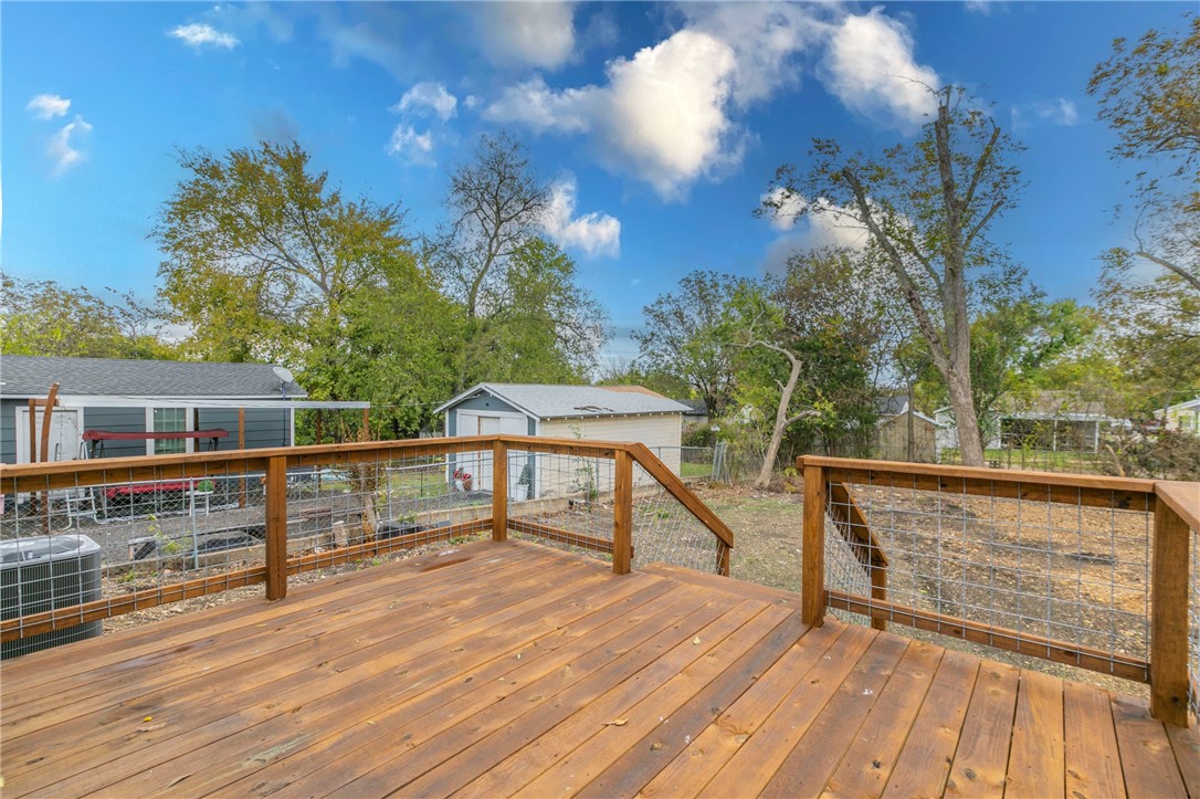 2208 Gurley Avenue, Waco, Texas image 24