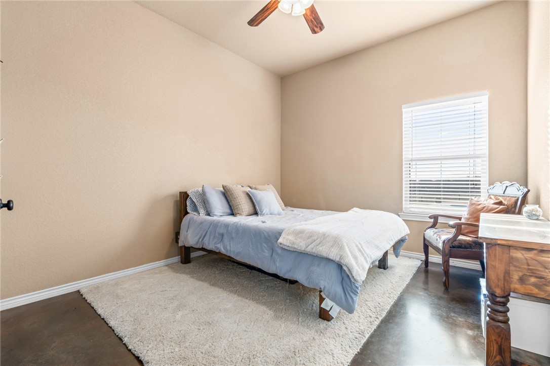 5600 Cr 304, Grandview, Texas image 30