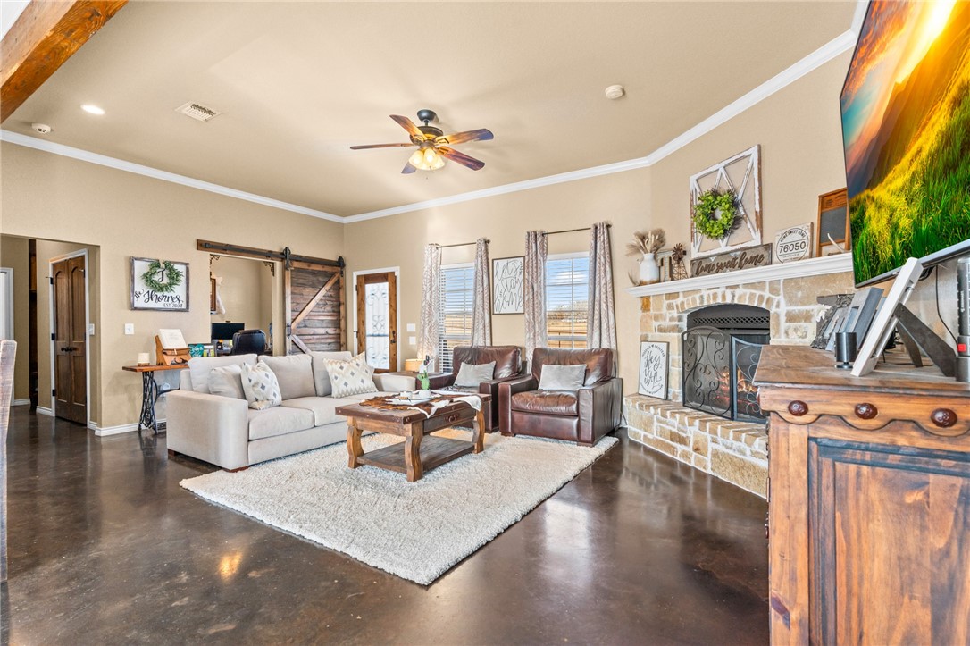 5600 Cr 304, Grandview, Texas image 15