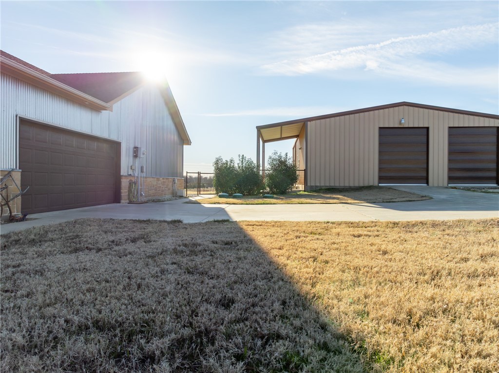 5600 Cr 304, Grandview, Texas image 31