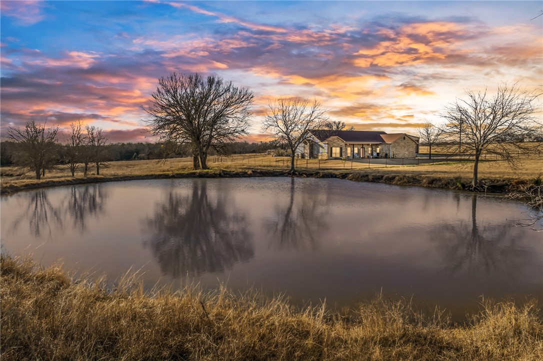 5600 Cr 304, Grandview, Texas image 3