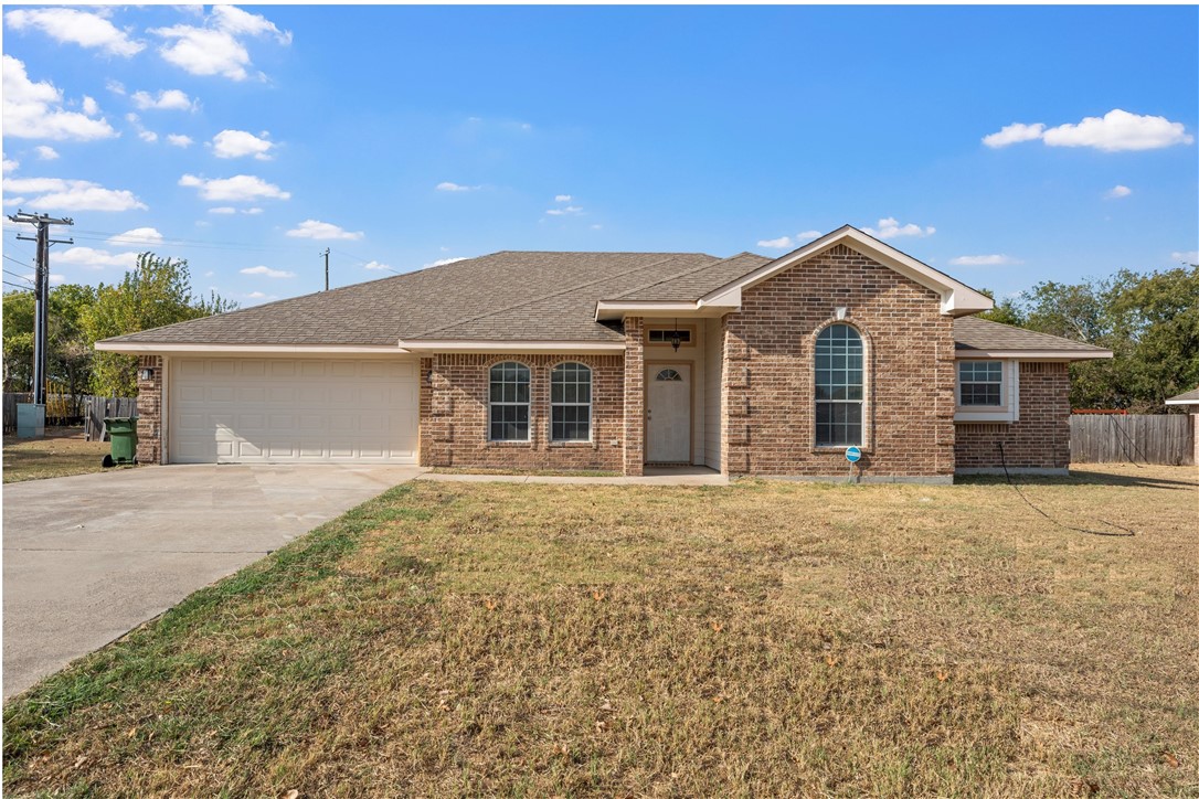 156 Topaz Circle, Hewitt, Texas image 1