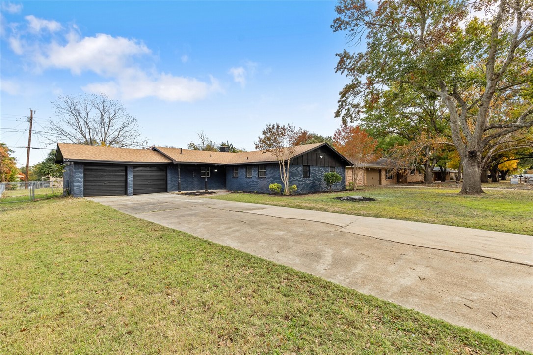 433 Cranbrook Street, Woodway, Texas image 4