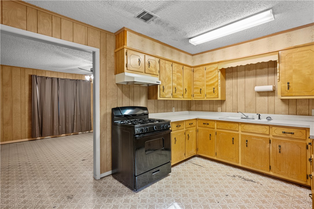 1414 Park Street, Marlin, Texas image 14