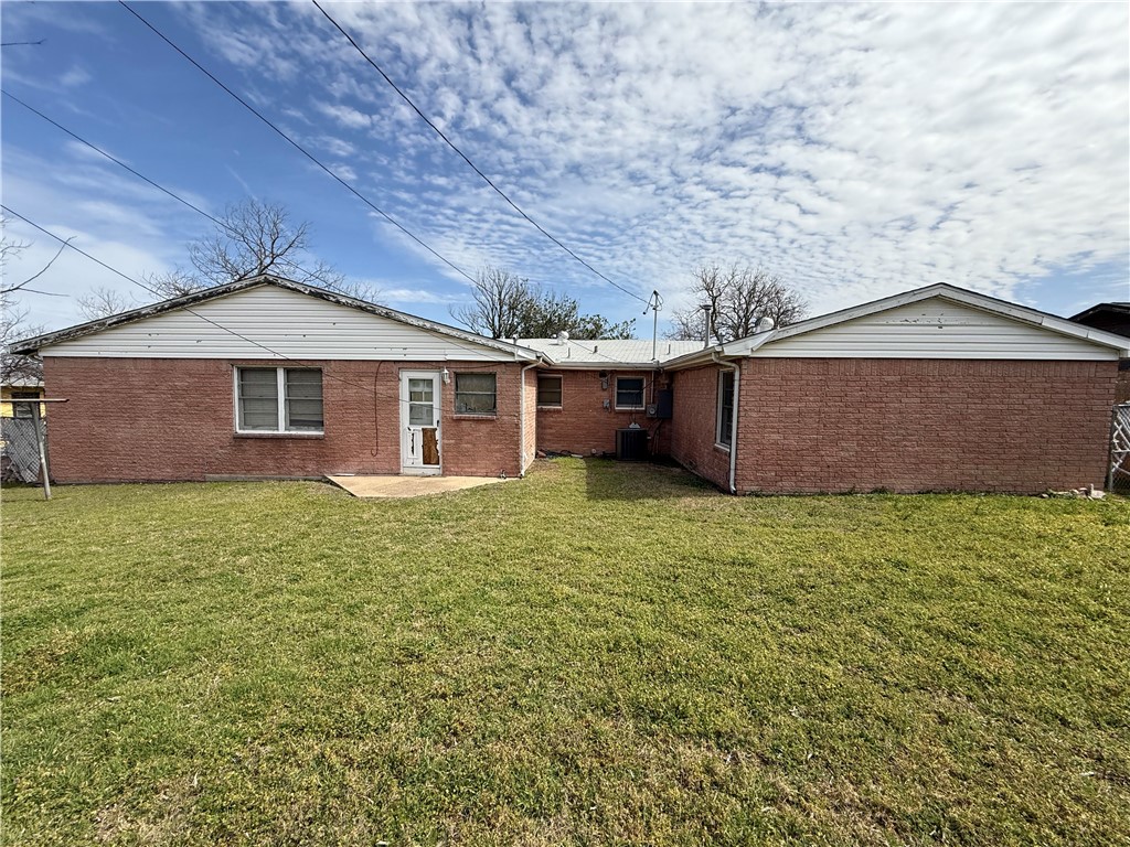 708 S 32nd Street, Temple, Texas image 7