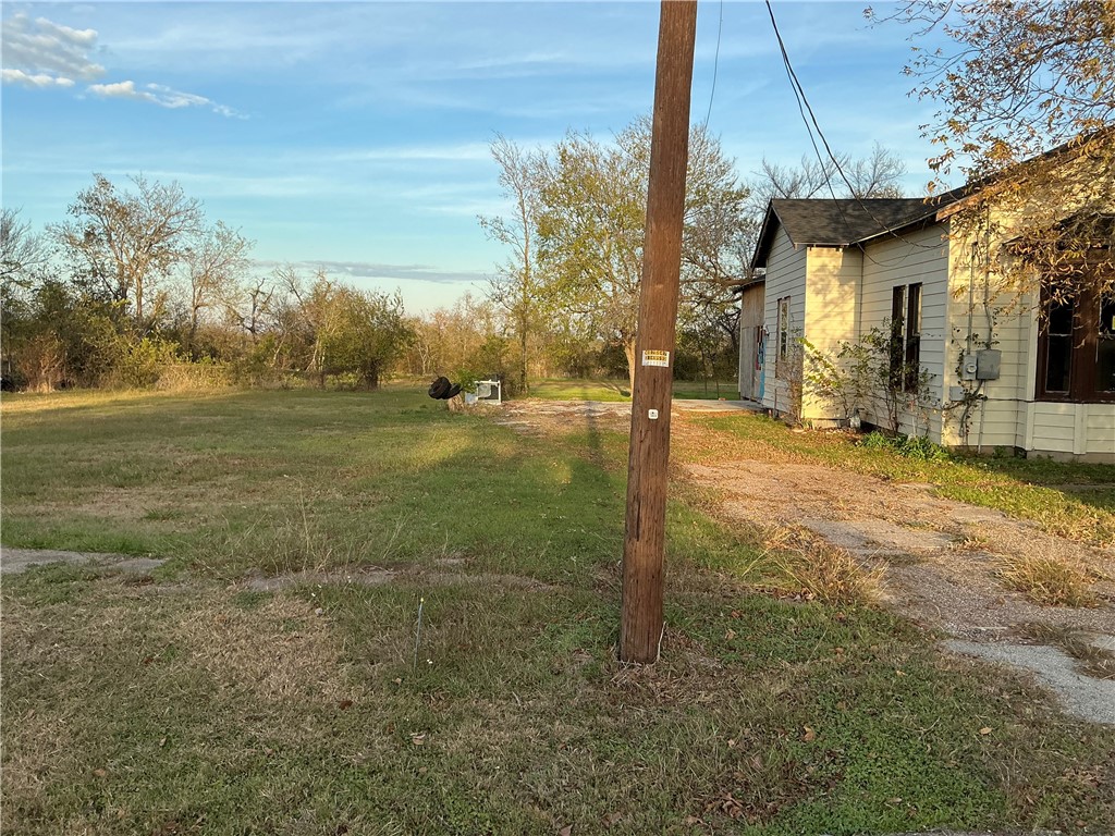 917 W Angeline Street, Groesbeck, Texas image 7