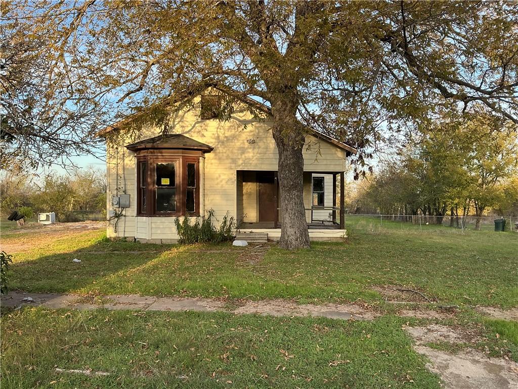 917 W Angeline Street, Groesbeck, Texas image 20