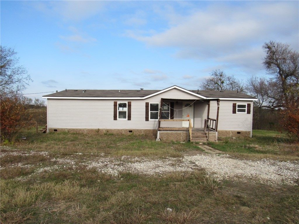 1305 Kirkland Hill Road, Axtell, Texas image 1