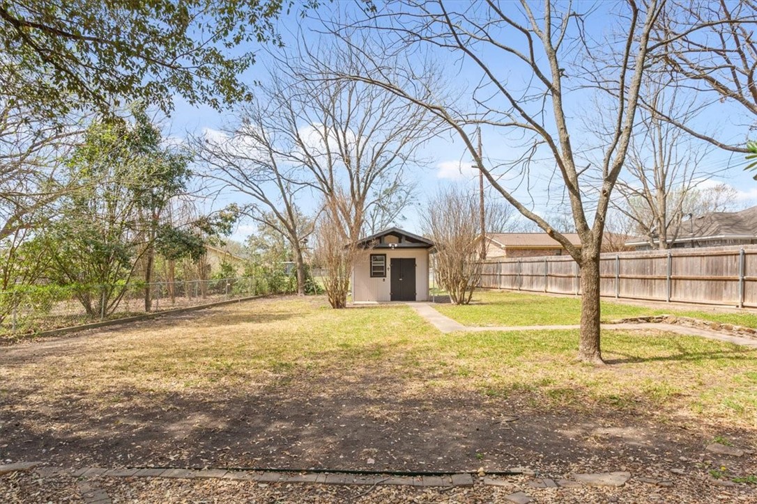 202 Thompson Circle, Lorena, Texas image 16