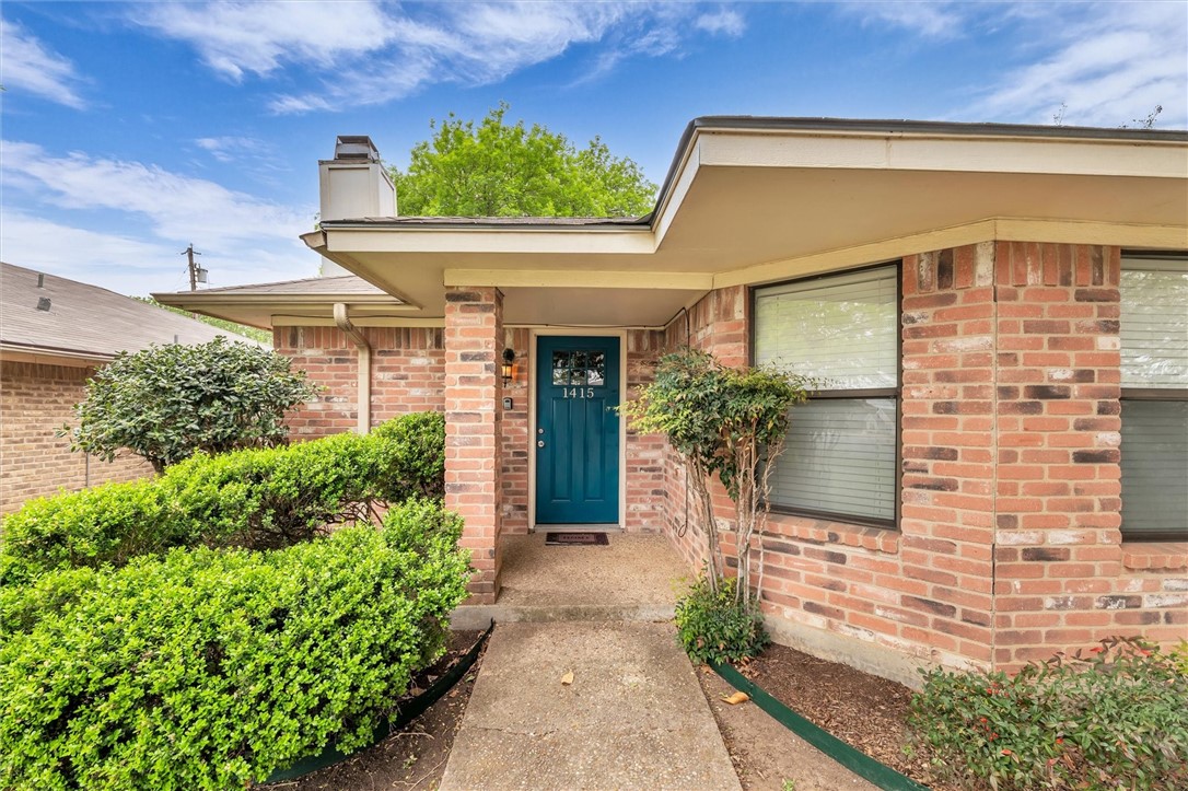 1415 Chapel Downs Road, Woodway, Texas image 5