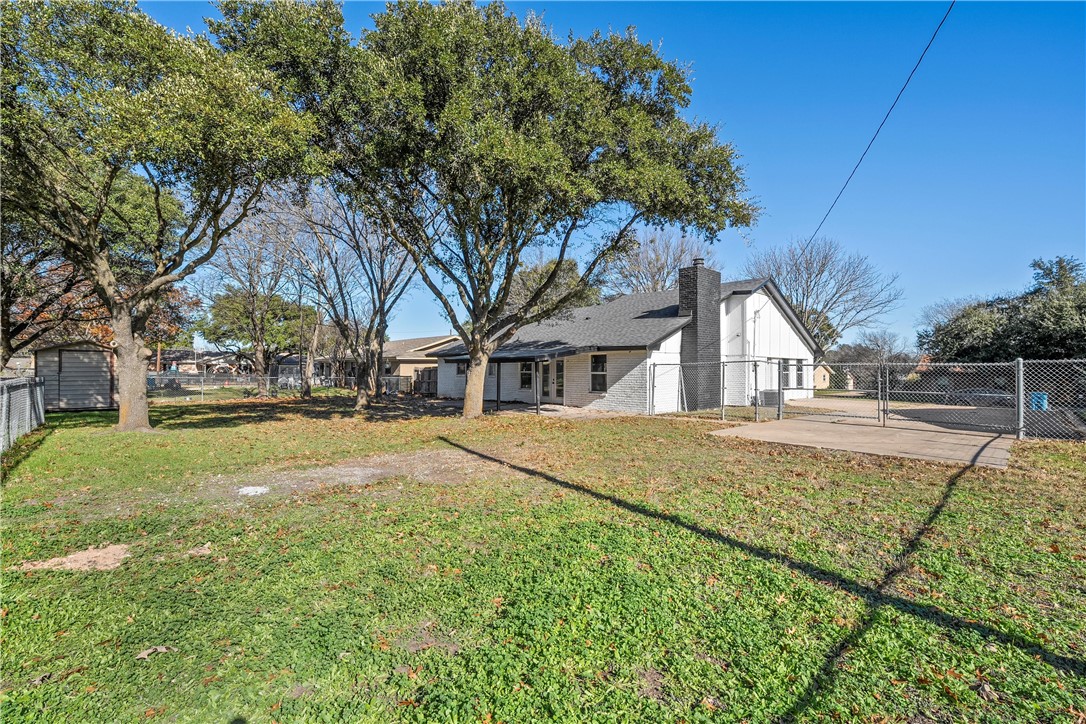 337 Travis Lane, Hewitt, Texas image 20