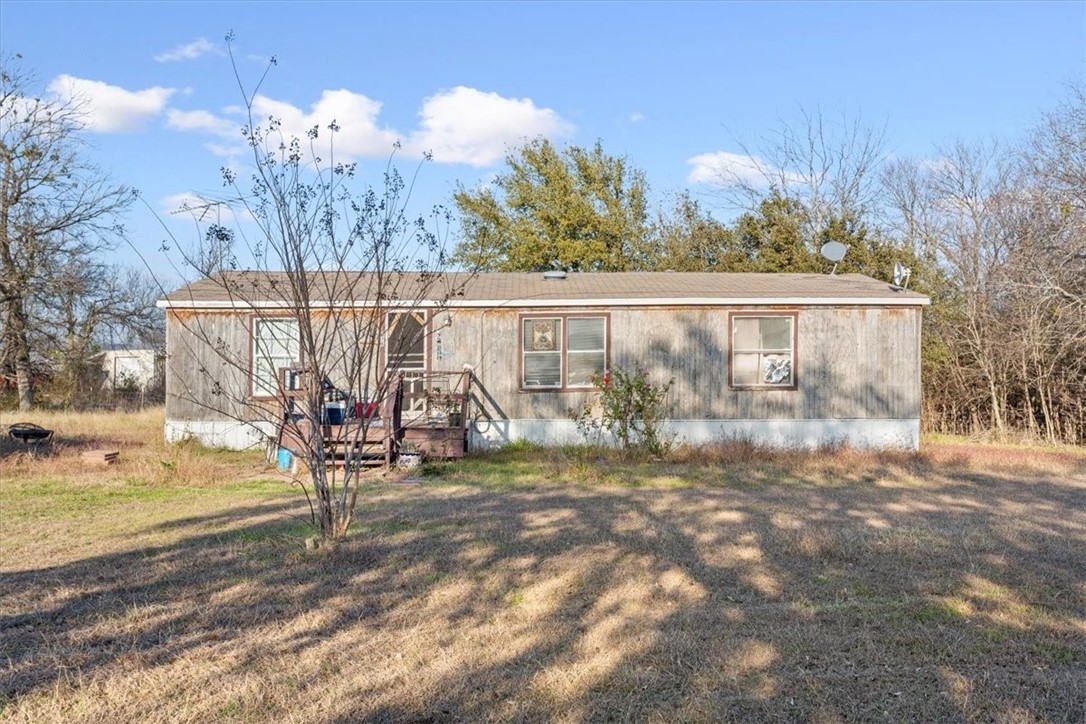 1976 Wesley Chapel Road, Waco, Texas image 9