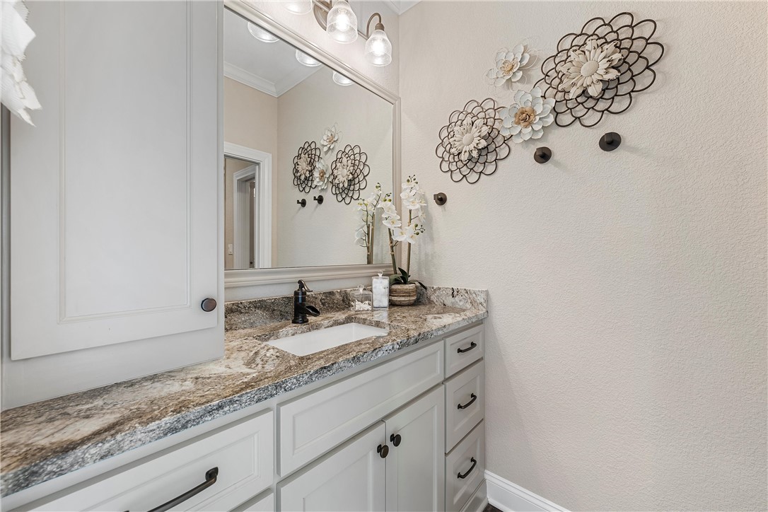 308 Wycliff Drive, China Spring, Texas image 20