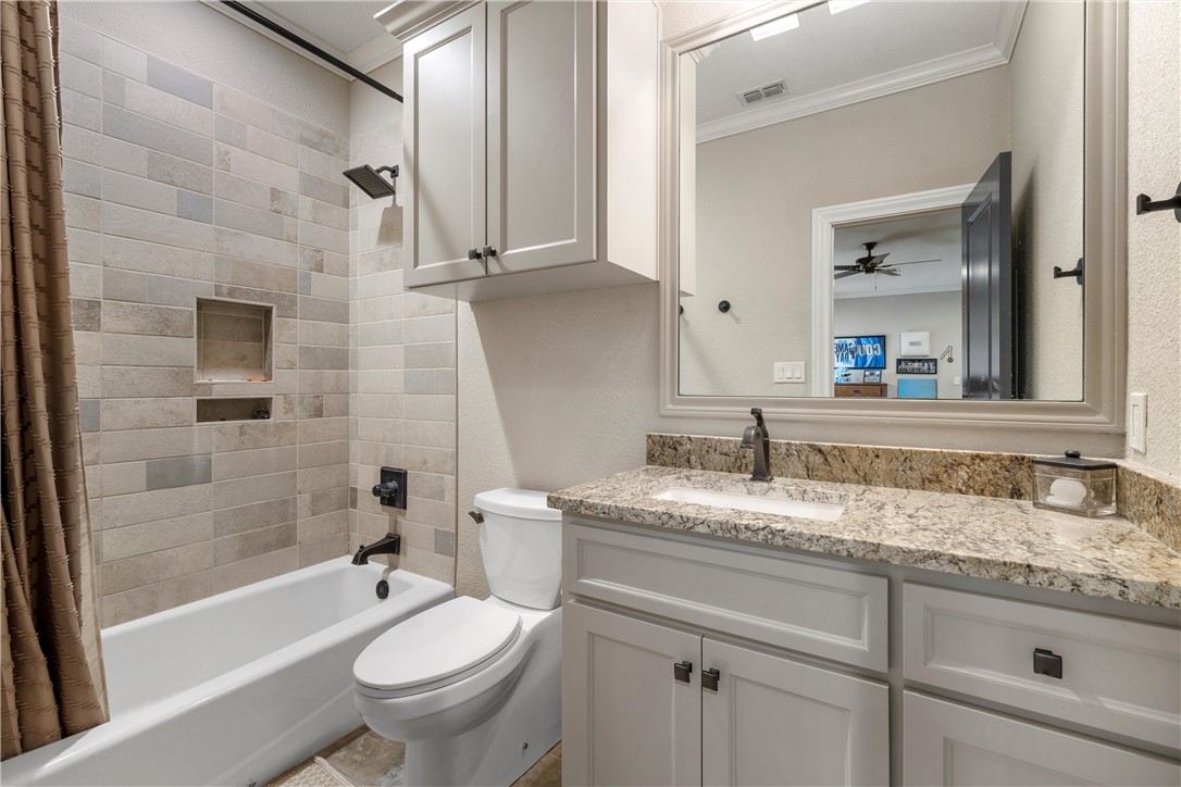 308 Wycliff Drive, China Spring, Texas image 24