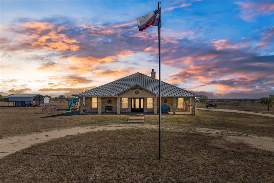 1986 Rattler Hill Road, McGregor, Texas image 1