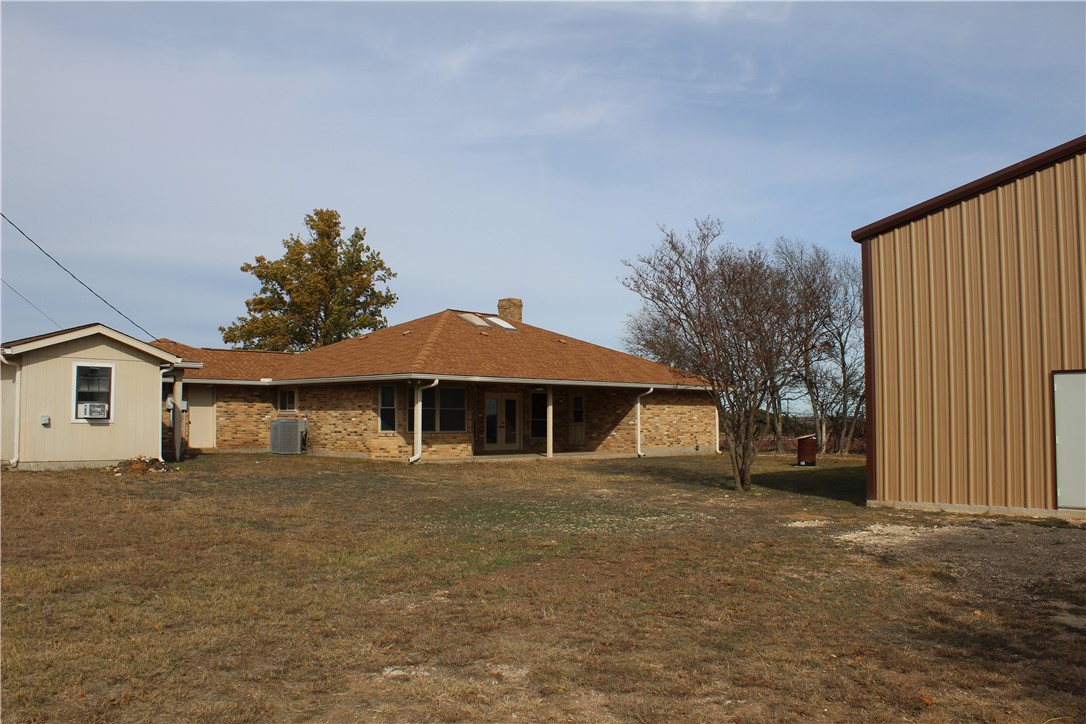 3035 Spring Valley Road, Lorena, Texas image 3