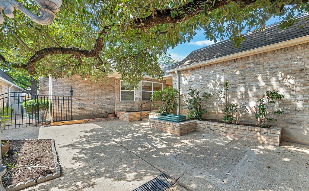 307 N Ave M, Clifton, Texas image 31