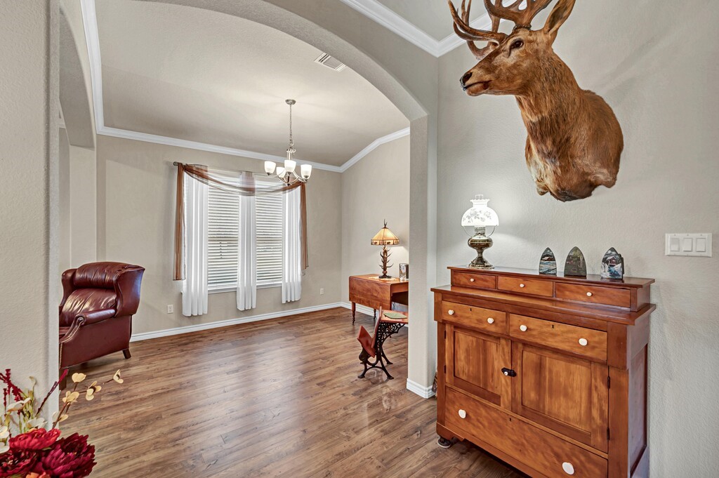102 Livingston Court, Waco, Texas image 11