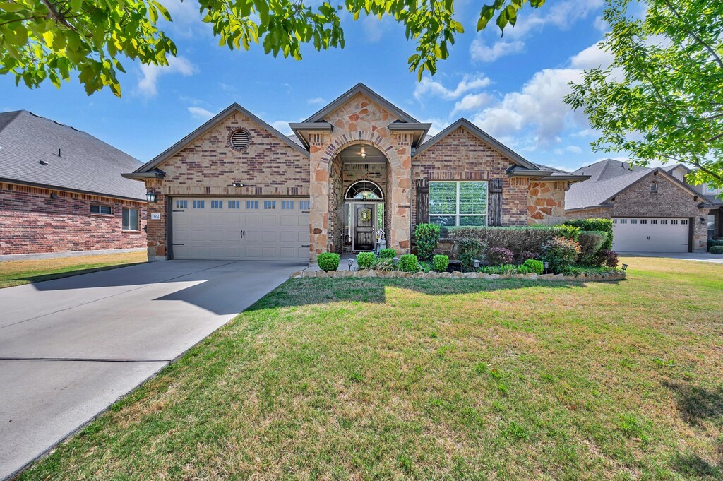 102 Livingston Court, Waco, Texas image 1