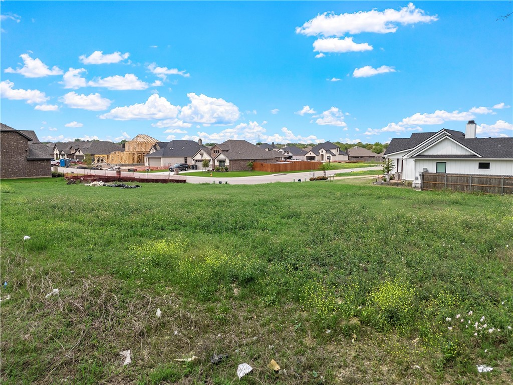 9912 Durango Trail, Woodway, Texas image 10