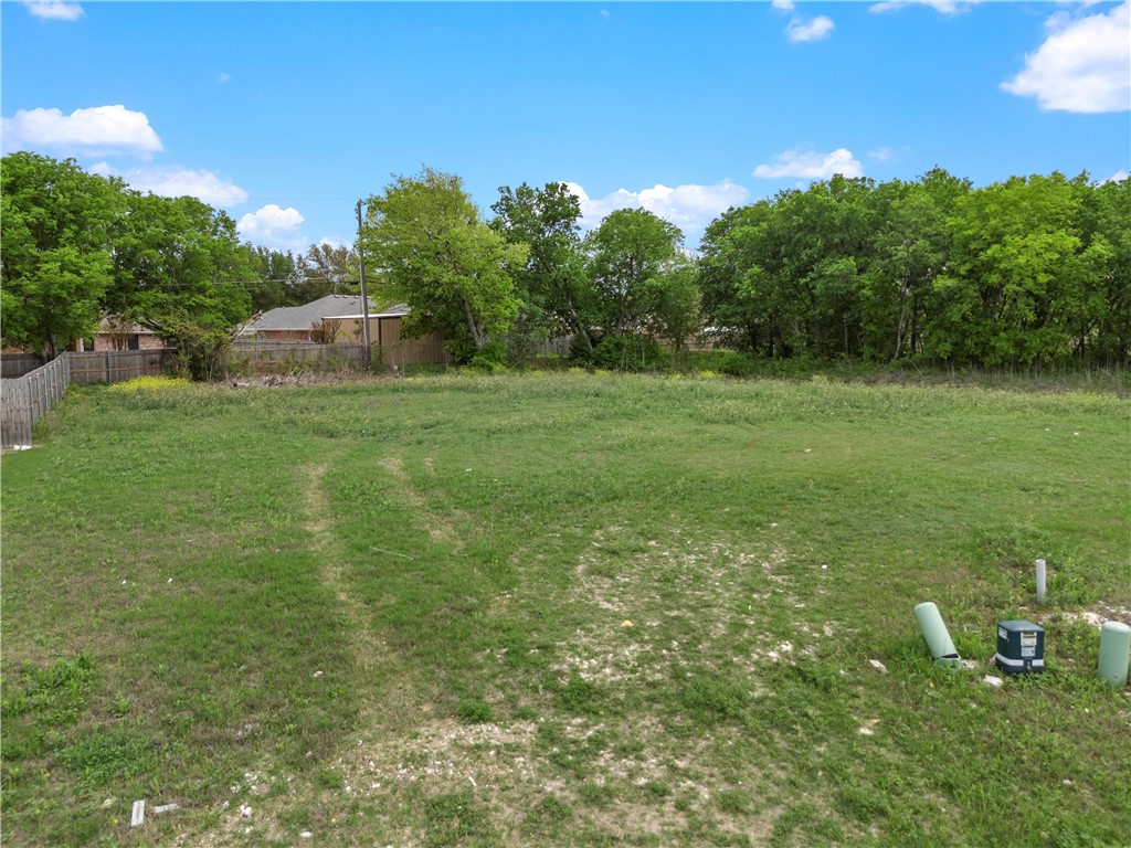9912 Durango Trail, Woodway, Texas image 11