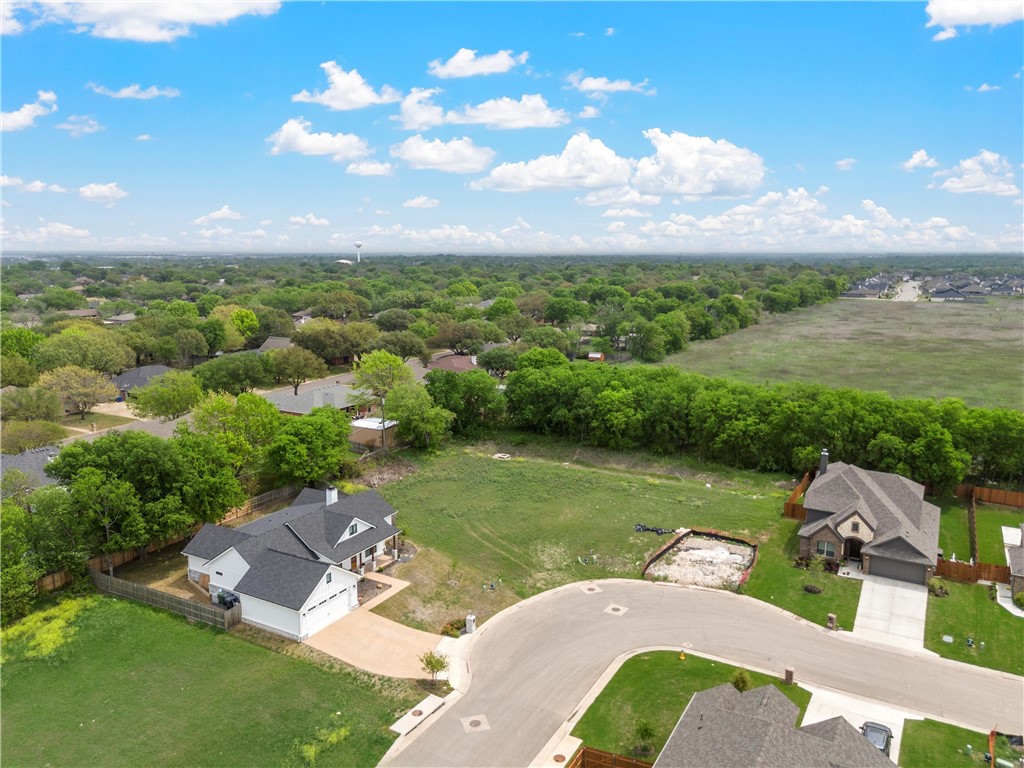 9912 Durango Trail, Woodway, Texas image 7