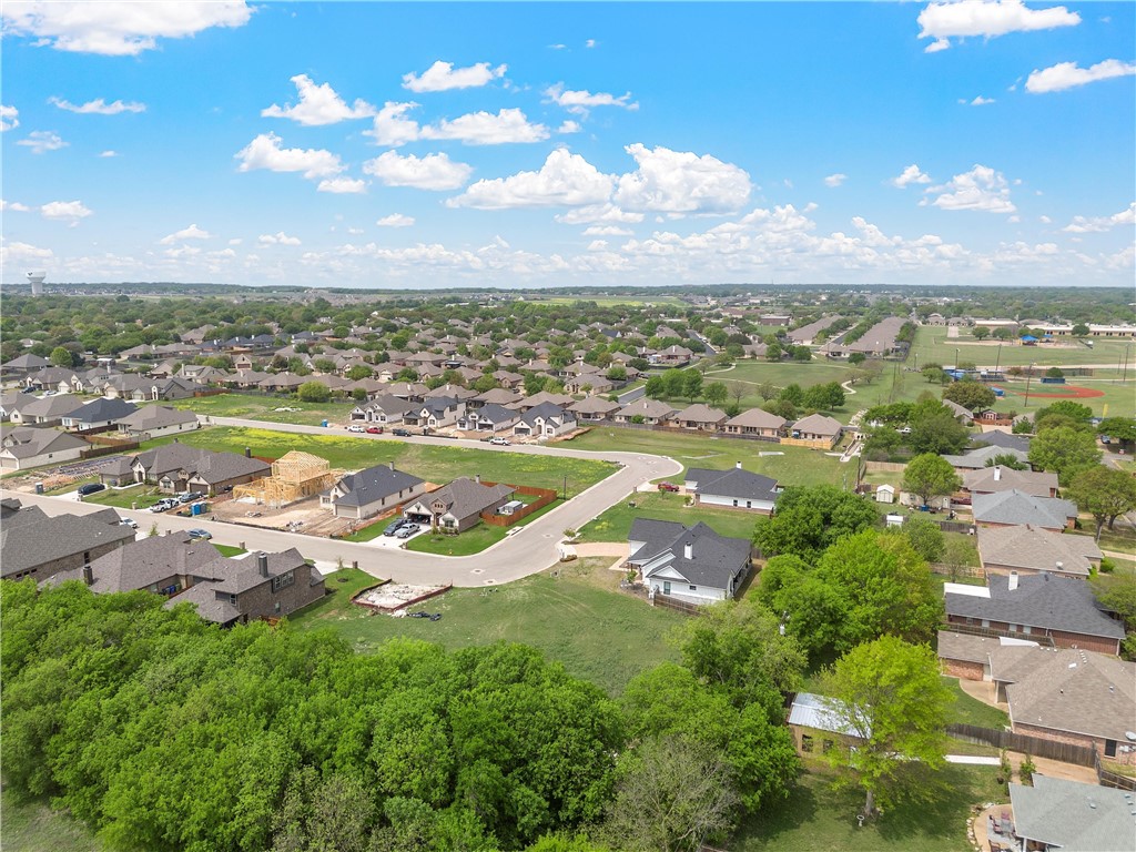 9912 Durango Trail, Woodway, Texas image 3