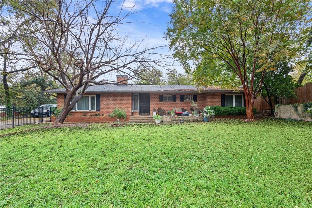 1301 Rambler Drive, Waco, Texas image 4