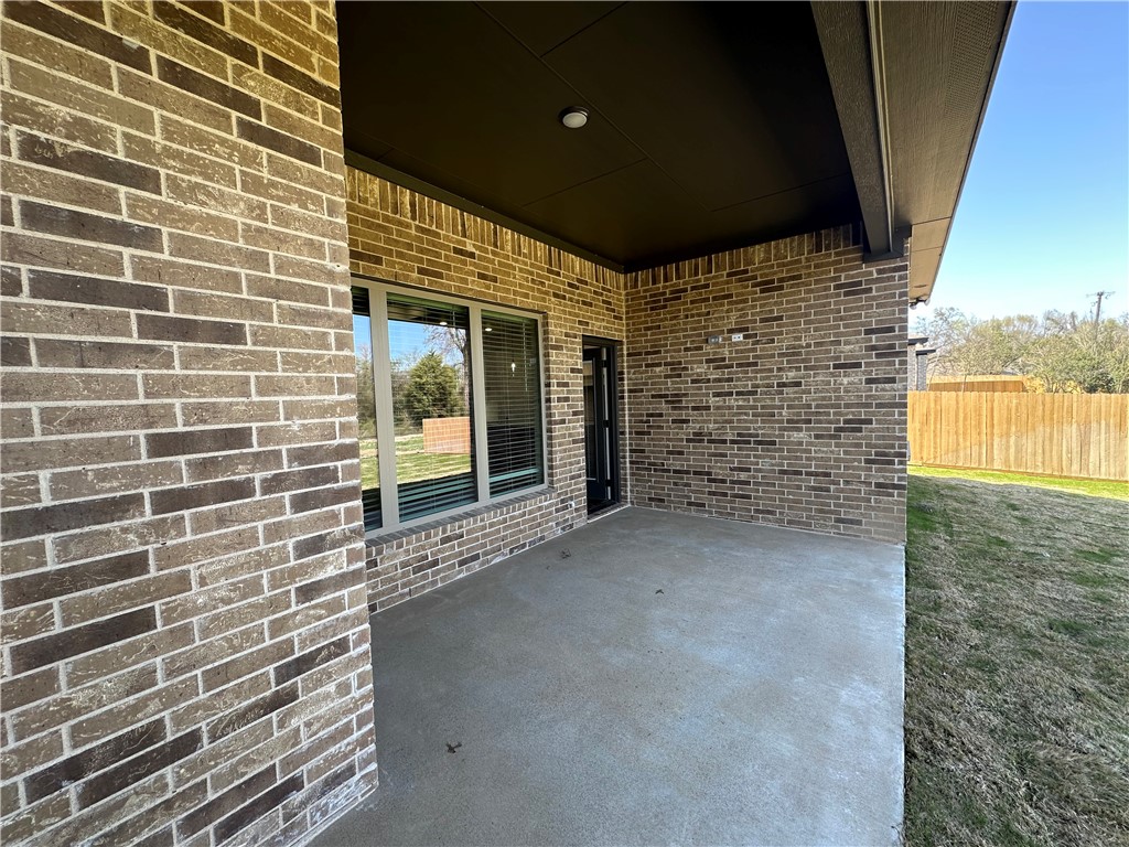 137 Lasso Loop, Lorena, Texas image 24