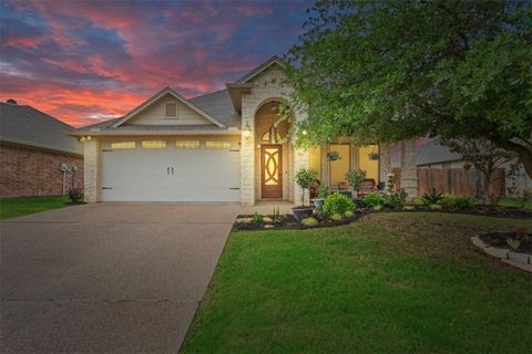 11 Stonewood Court, Woodway, TX 76712 - MLS#: 222263