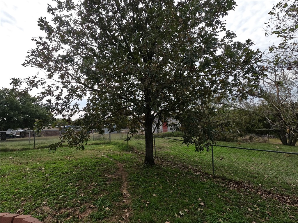 292 Bosque Bend Lane, Waco, Texas image 15