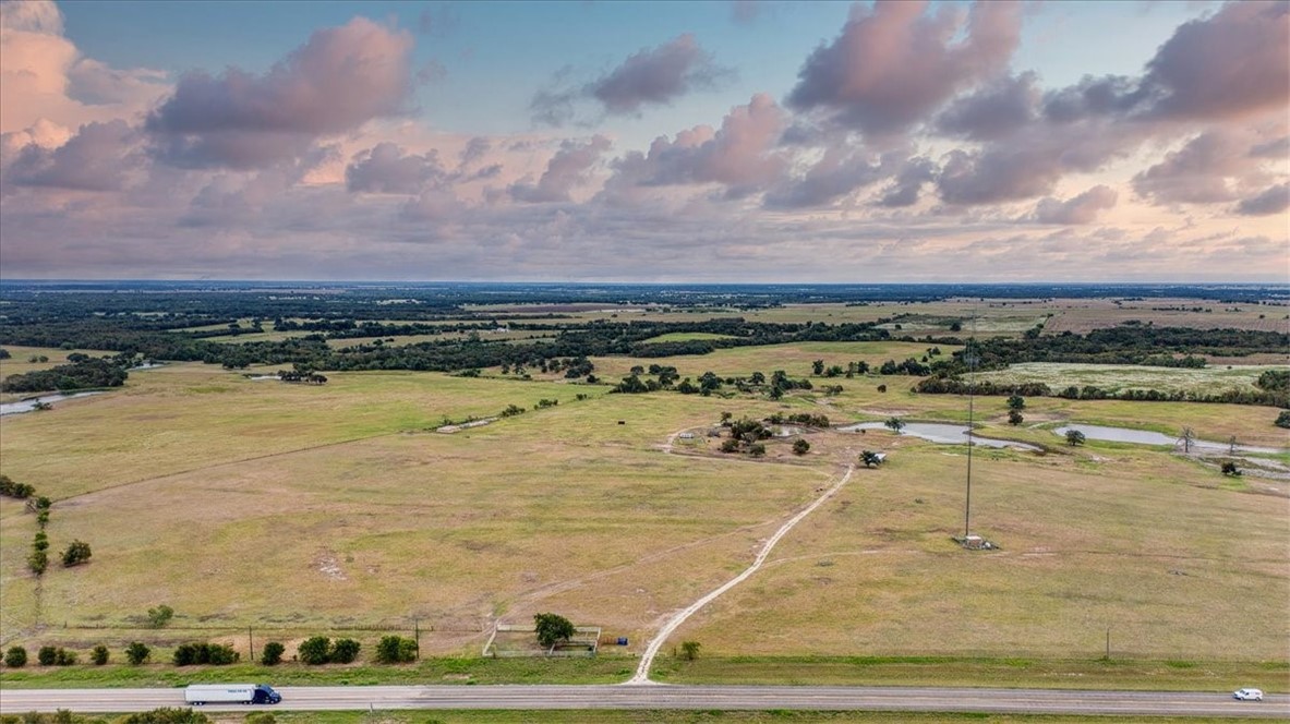 2854 Hwy 320, Lott, Texas image 10