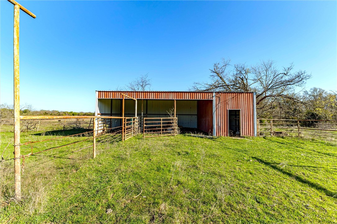 8932 Fm 339 Road, Mount Calm, Texas image 16