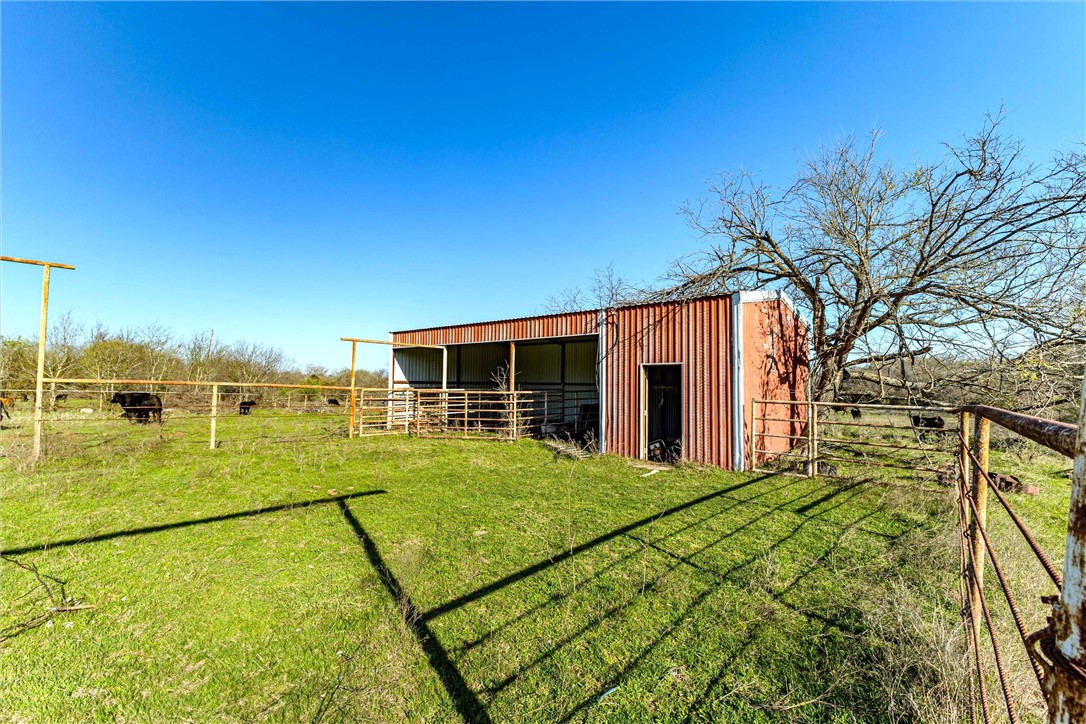 8932 Fm 339 Road, Mount Calm, Texas image 15